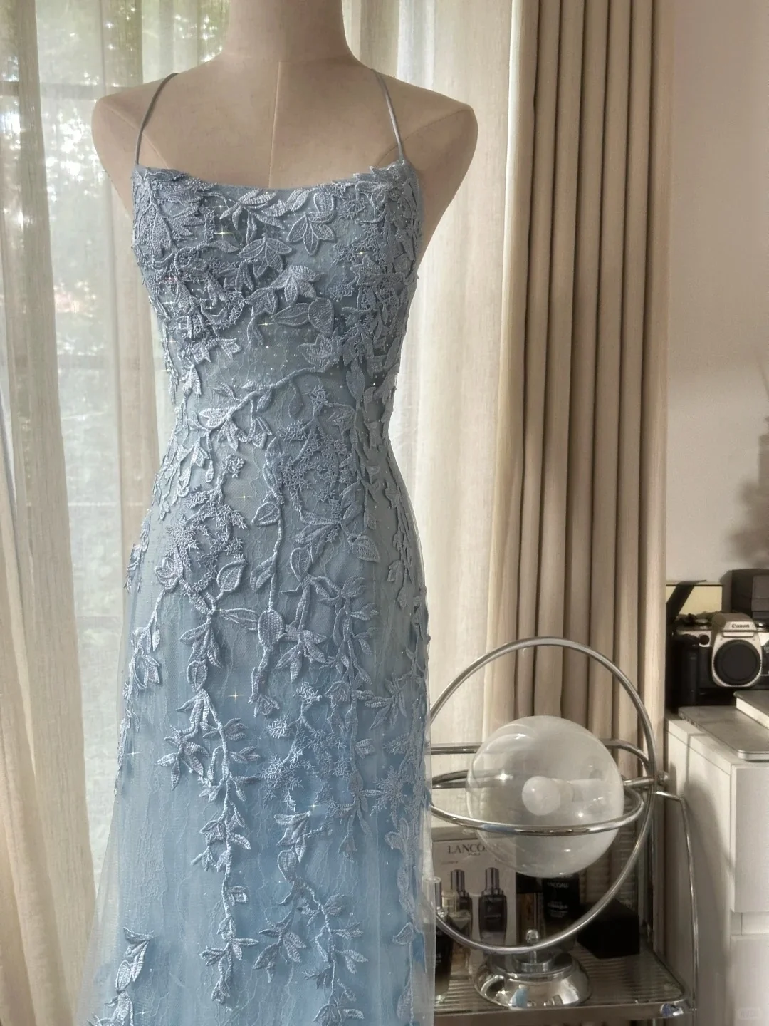 Vintage Light Blue Lace Beaded Open Back Short Train Prom Dress P3352 - Image 10