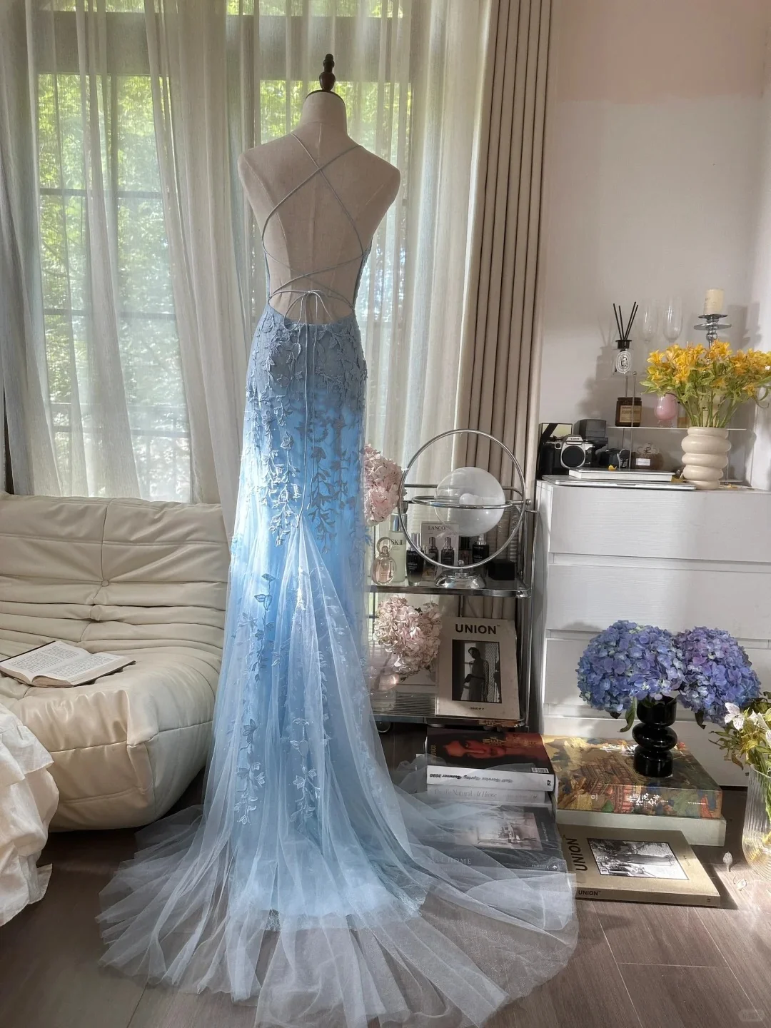 Vintage Light Blue Lace Beaded Open Back Short Train Prom Dress P3352 - Image 8