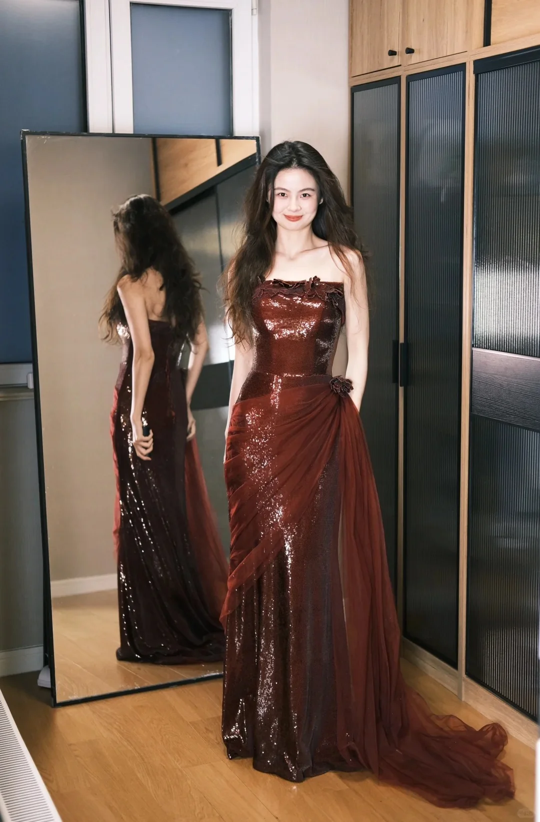 Vintage Luxurious Burgundy Strapless Mermaid Sequin Tulle Train Prom Dress Evening Dress P4770 - Image 2