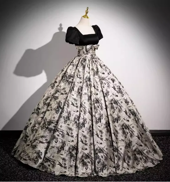 Vintage Printed Square Neck Puff Sleeve Velvet Ball Gown Evening Dress Sweet 16 Dress P4402 - Image 2