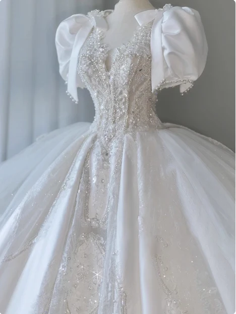 White French V-neck short-sleeved bow pearl luxury heavy-work floor-length wedding dress P2489 - Image 2