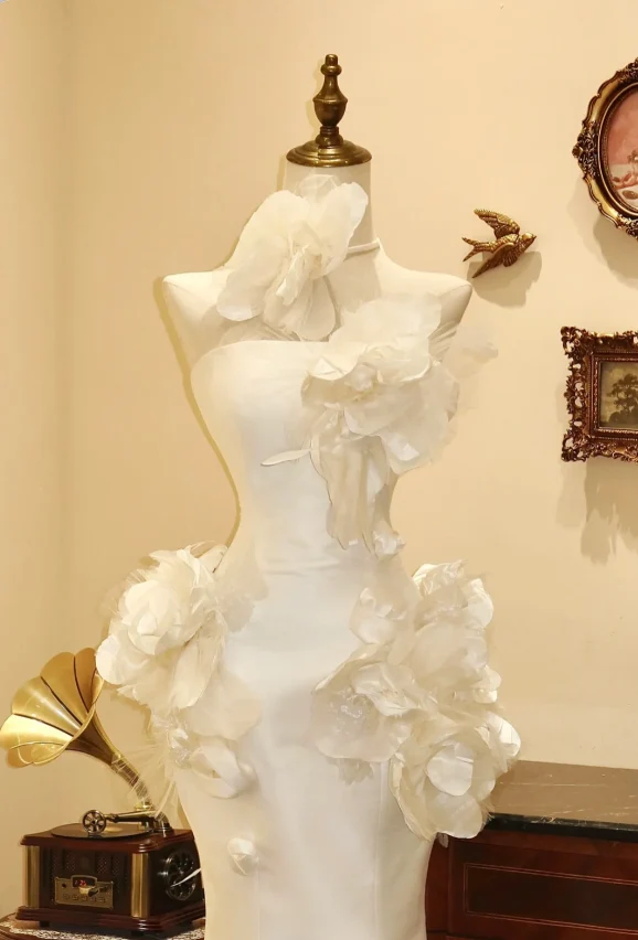 White Moonlight Satin Fishtail Flower Mermaid Wedding Dress P2796 - Image 2