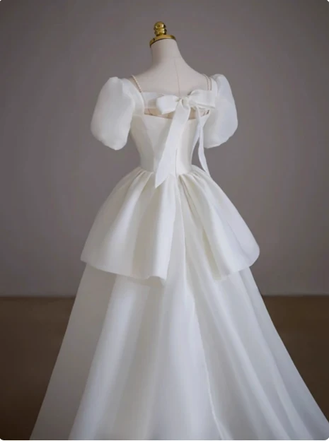 White short-sleeved A-line tulle tie French simple light wedding dress P2496 - Image 4